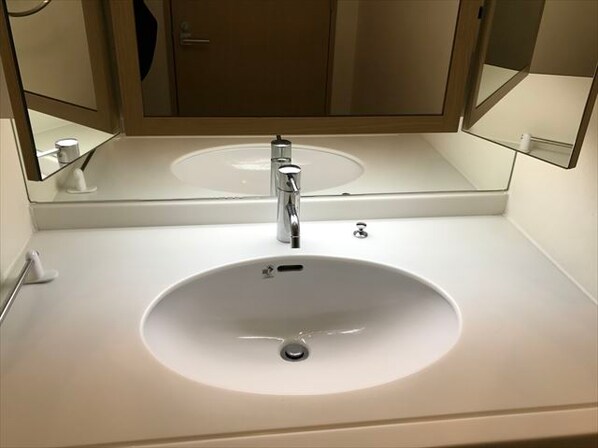 レジディアタワー乃木坂の物件内観写真